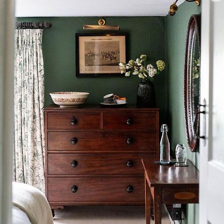 Martin Arms Bed & Breakfast Colston Bassett Екстериор снимка