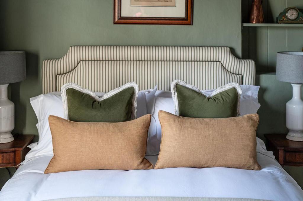 Martin Arms Bed & Breakfast Colston Bassett Екстериор снимка